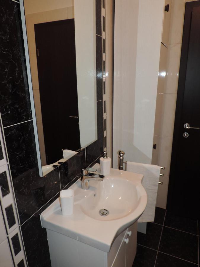 Apartman U Srcu Grada - Ilicev Prolaz สปลิท ภายนอก รูปภาพ